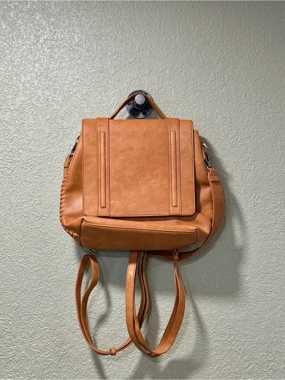 Antik Kraft Tan Leather Backpack